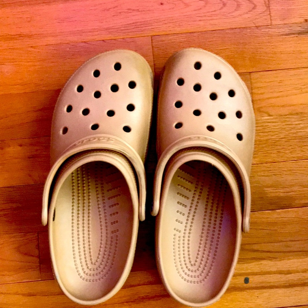 shoes(crocs)
